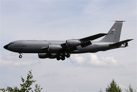 U. S. Air Force KC-135R 59-1495 im Anflug auf 27 in GKE / ETNG ...
