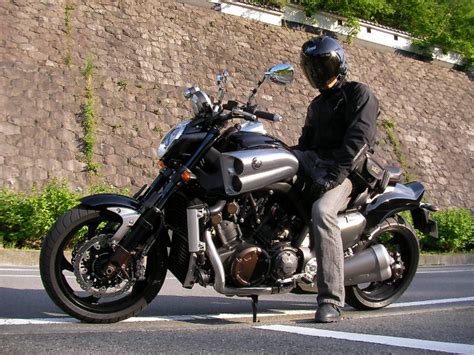 『vmax1700』24年経た2代目。 いまどきバイク