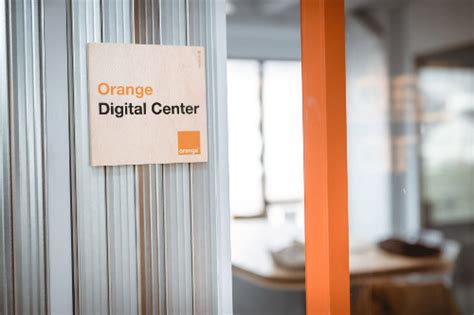 Dabafinance Orange Et Digital Africa Vont Co Investir Dans Des Start