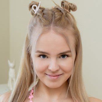 Get 2 Decima Free Stripping And Nude Links At FreeOnes