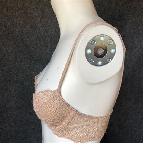 Victorias Secret Very Sexy Nude Lace Bra Gem