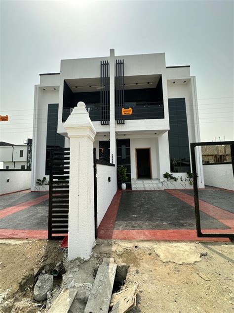 Premium 4 Bedroom Semi Detached Duplex With BQ CW Real Estate