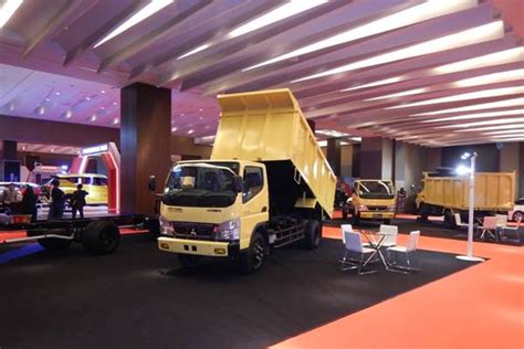 Penjualan Mitsubishi Fuso Meningkat