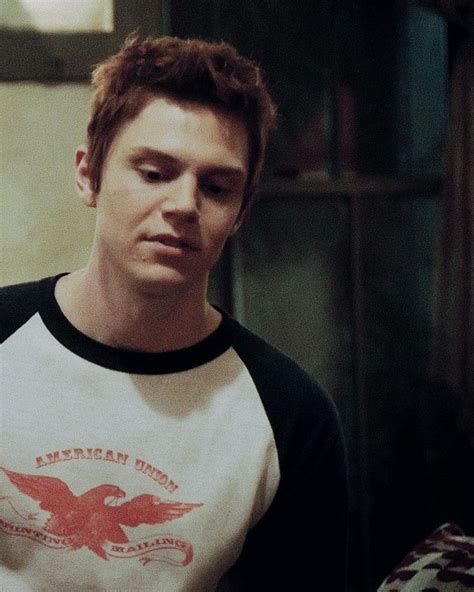 Pin By Evan Peters Aesthetic On Evan Peters Aesthetic Cute Hot Rare Icon Wallpaper Evan Peters