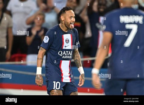 Neymar Jr 2022 Hi Res Stock Photography And Images Alamy