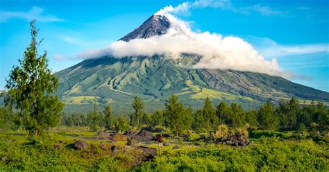 Albay Bacacay Floating Cottage Tour With Guide And Snorkeling Gear