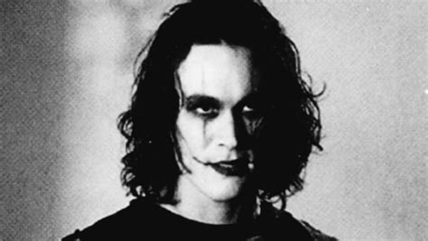 13 Maggio 1994 Esce Il Corvo Il Film Maledetto Brandon Lee E La