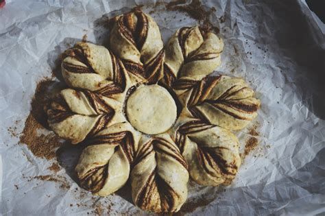 Sourdough Chai Spice Star Bread Recipe Fare Isle