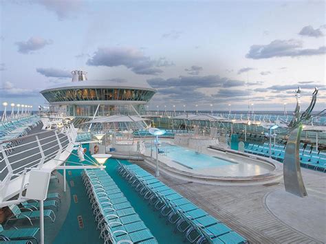 Vision of the Seas Photos on iCruise.com