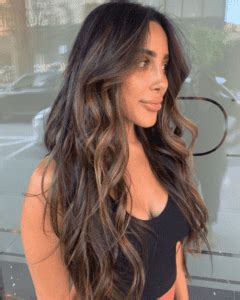 Sun Kissed Highlights For Brunette Beauties This Summer