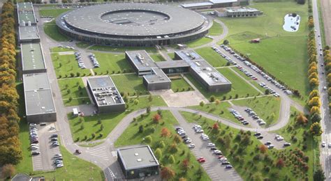 Nous connaître Centre de rayonnement synchrotron français