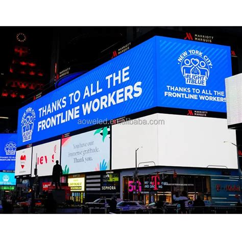 Shenzhen Aowe Seamless L Shape Degrees Corner D Naked Billboard Ip P P P Outdoor Led