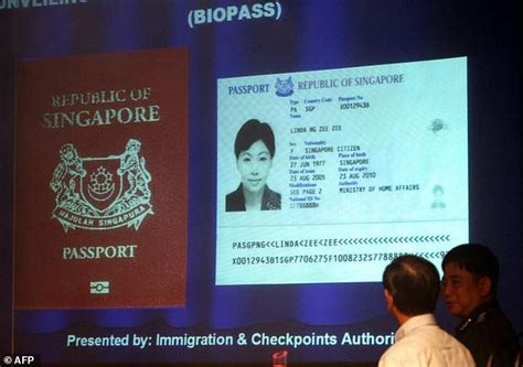 Singapore Now Has Worlds Most Powerful Passport Daily Mail Online