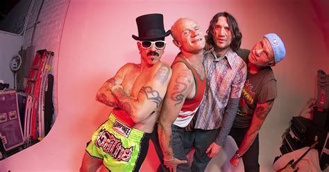 Red Hot Chili Peppers Confirmados Na Edi O Do Nos Alive