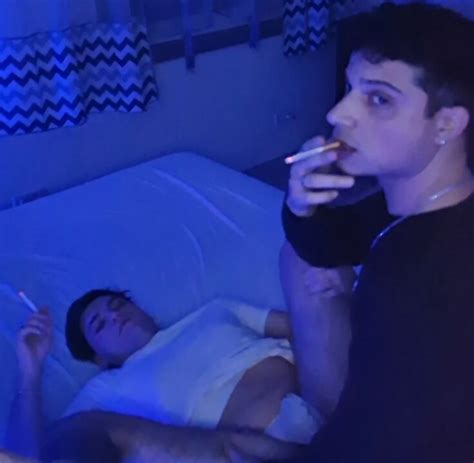 Free Smoking Hunks Gay Porn Videos XHamster