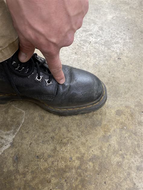 That crease is rubbing the tendon on the big toe. Any suggestions to