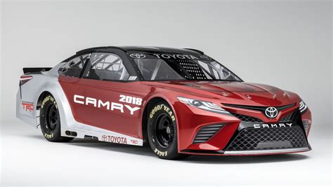 Toyota unveils new Camry for NASCAR Cup races in 2017