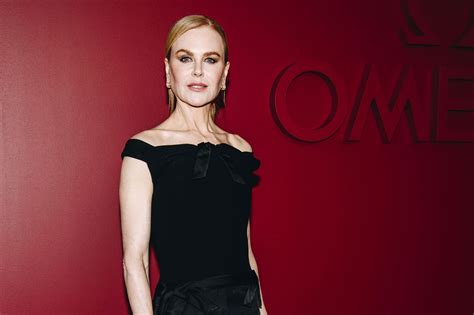 In New York, Nicole Kidman causes a stir in her Balenciaga dress