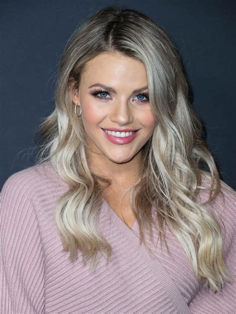 Dwts Pro Witney Carson Reveals Gender Of Her Baby