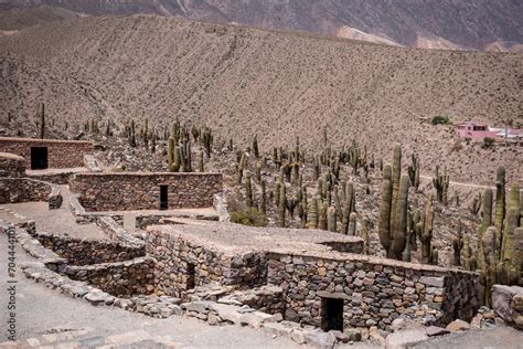 Vistas de las ruinas arqueológicas del Pucará de Tilcara en Jujuy