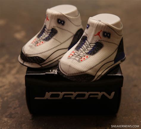 Air Jordan III & V Baby Socks - SneakerNews.com