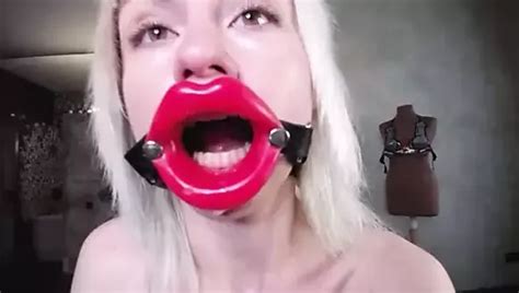 Hidden Gag Dildo Under Mask Xhamster