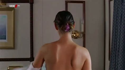 Naked Annett Renneberg In Unter Weissen Segeln Odyssee Der Herzen