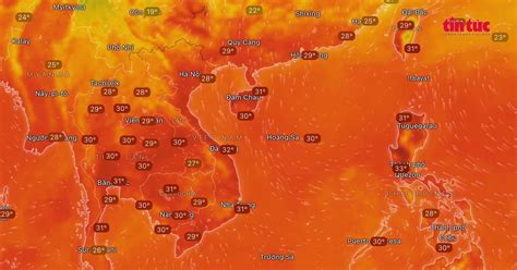 Nắng nóng gay gắt bao trùm Bắc và Trung bộ