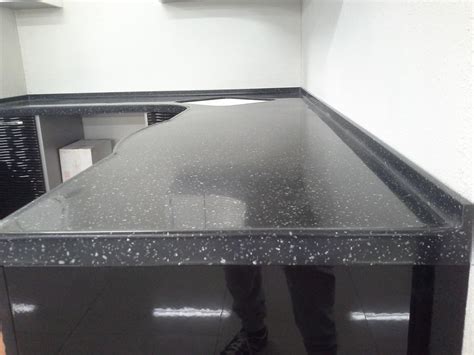 Бортик из камня для столешниц 91 фото