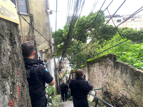 Chefe Do Tr Fico Do Morro Do Fub Morre E Lideran As Do Dezoito E Urubu