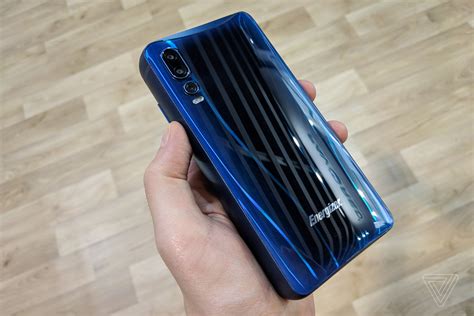 This 18,000mAh Energizer battery has a phone in it - The Verge