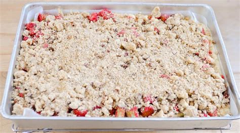 Beki Cook S Cake Blog Strawberry Rhubarb Cream Cheese Bars Recipe