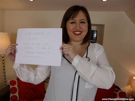 Girls Holding Signs Page Freeones Forum The Free Sex Community