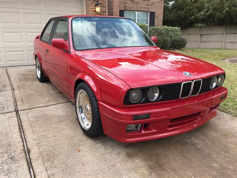 Incredible E30 318i restomod build