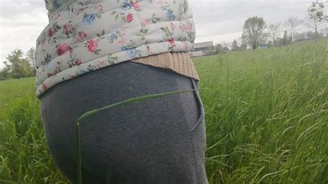 Naked A And Farts In Public Place The Princess Of Pleasure Clips Sale