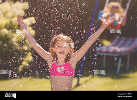 Hot Girl Summer Fotos Und Bildmaterial In Hoher Aufl Sung Alamy