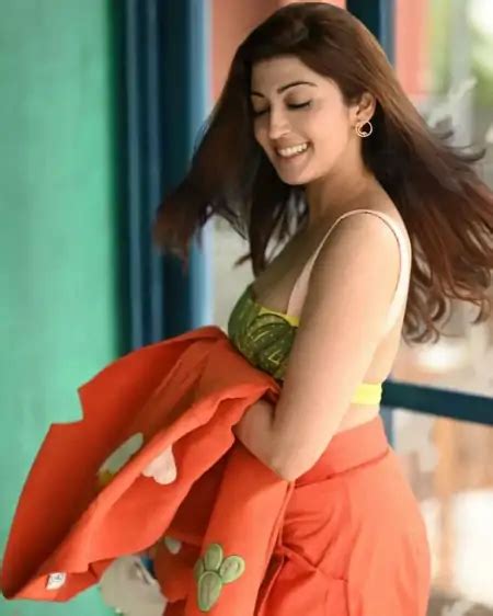 Pranitha Subhash Latest Hot Pics And Photo