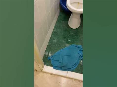 У нас кран прорвало в туалете капец - YouTube