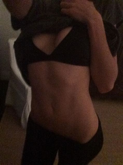 Naked Allegra Carpenter In Icloud Leak The Second Cumming