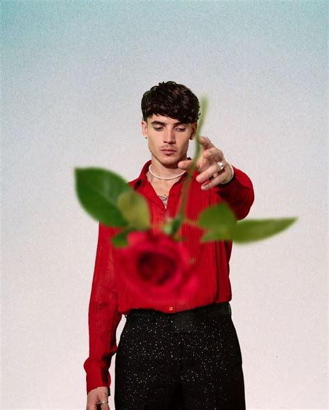 Too Hot To Handle S Cam Holmes Praises Amazing Emily After Heartbreaking Losses The Mirror