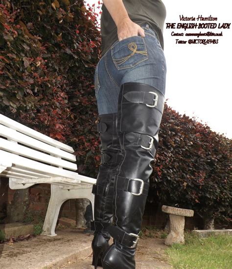 Victoria Hamilton On Twitter My Lovely Buckled Thigh High Fuck Boots Https T Co Hoghnpyufv