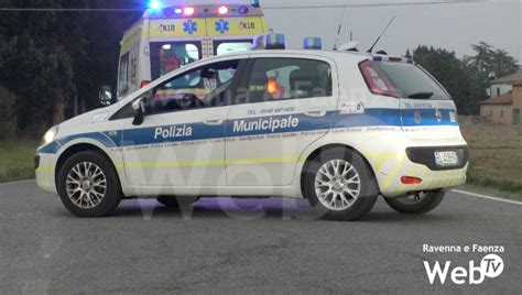 Scontro Auto Moto Incidente Mortale Alle Porte Di Pieve Cesato