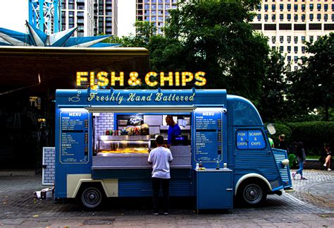 Fish & Chips van, London : r/pics