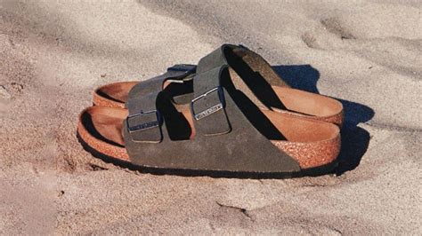 Birkenstock des sandales avec plus de deux siècles d histoire Le Temps