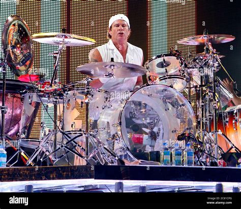 Red Hot Chili Pepper Drummer Chad Smith Performs With The Rest Of The Band At The BankAtlantic