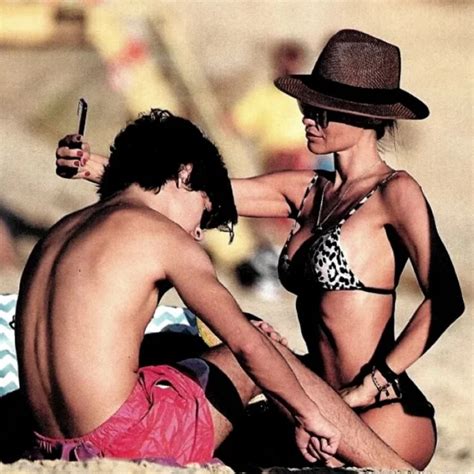 Blooper Hot El Descuido Sexy De Pampita Ardohain En Las Playas De Punta Del Este Infobae