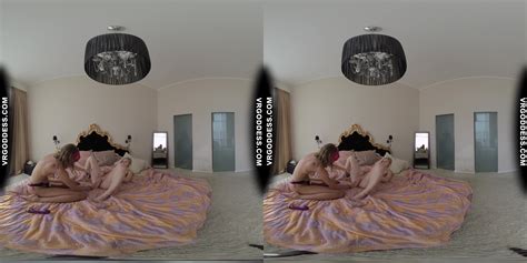 Lesbian Sex Strapon Fucking Sucking Layla With Miss Pussycat VR Porn Video VRPorn
