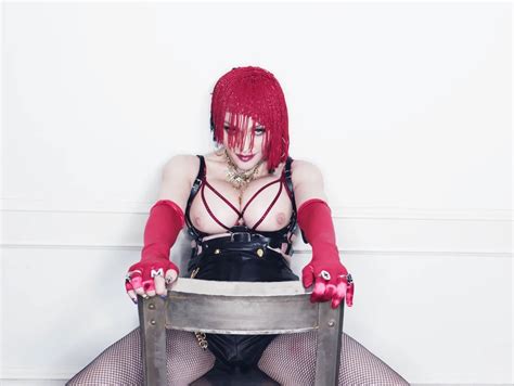 Madonna Nude DrunkenStepFather