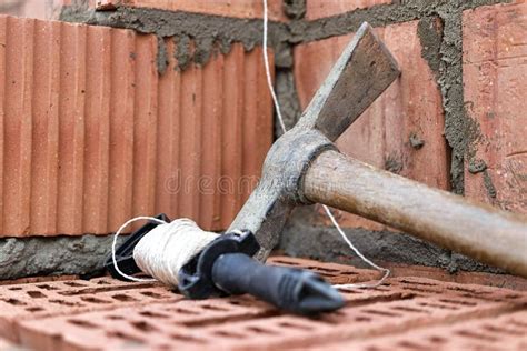 Construction Tool For Laying Bricks And Blocks Bricklayer S Tools