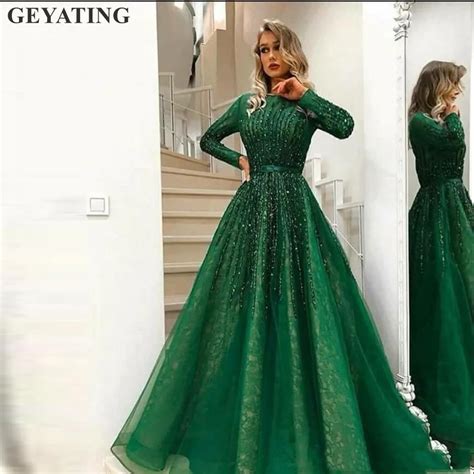 Vintage Lace Green Dubai Evening Dress Elegant Long Sleeves Arabic